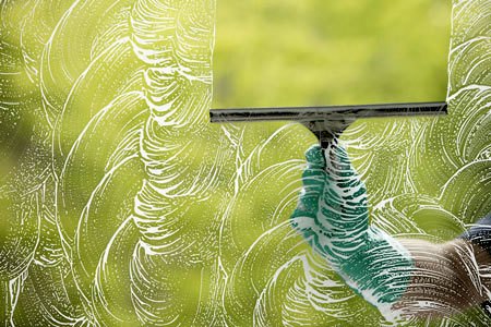 Top 4 pensacola window cleaning tips